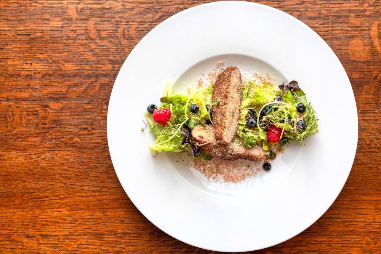 Wellness & Spa Hotel Villa Regenhart Jeseník エクステリア 写真